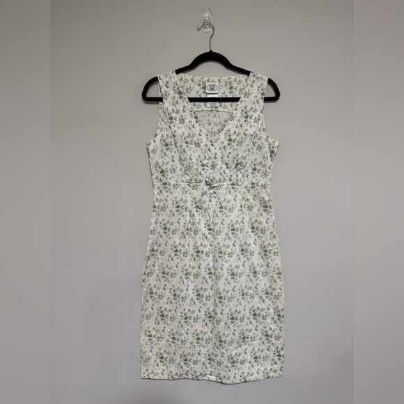 Laura Ashley Dresses & Skirts - Laura Ashley Dainty Floral Sleeveless Surplice Top Dress Size 6 Cottagecore